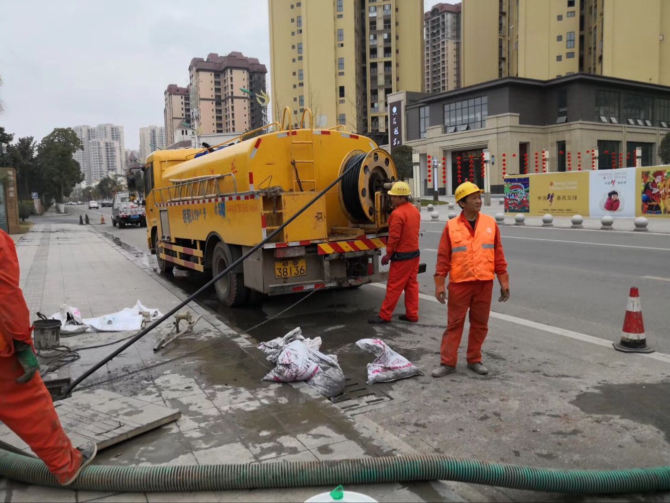 天心排污管道清淤-管道清洗